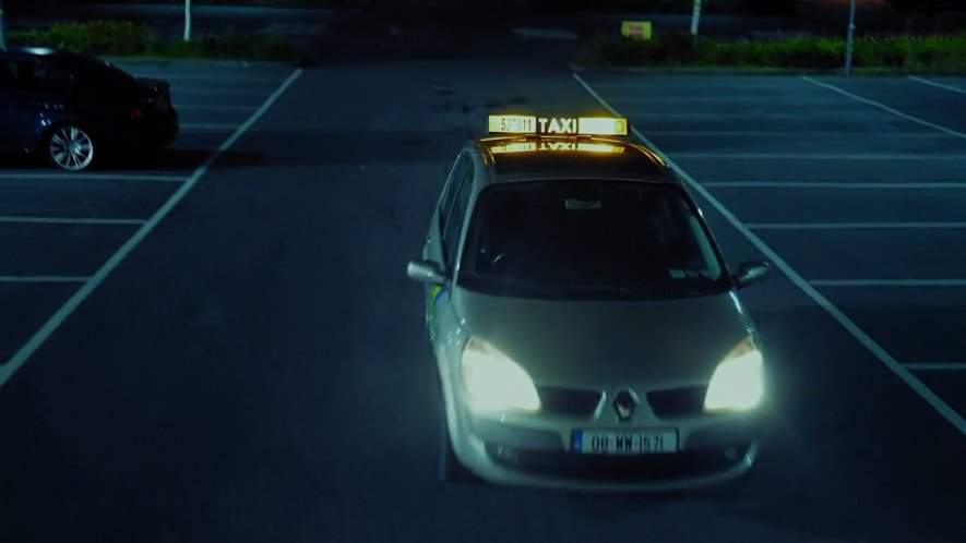 2007 Renault Scénic 2 in Let the Wrong One In