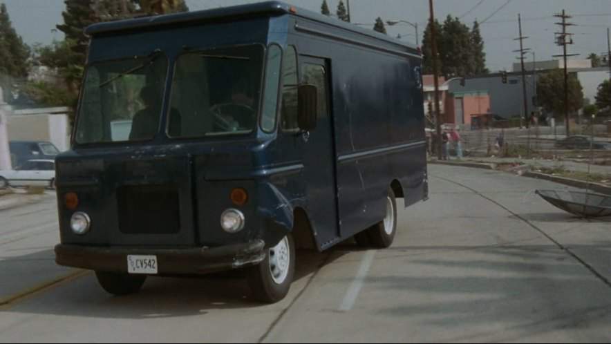 Grumman-Olson Kurb Van