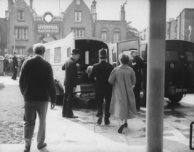 Vauxhall 25 hp Ambulance