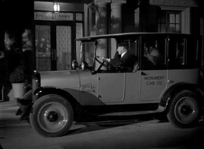1924 Yellow Cab Model O-4 in Rendezvous