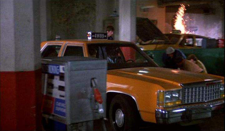 Ford LTD Crown Victoria