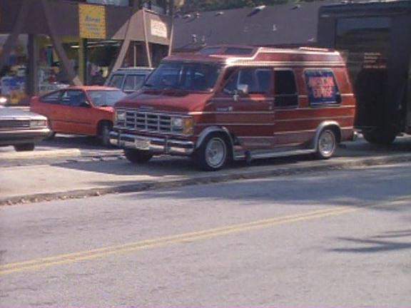 Dodge Ram Van