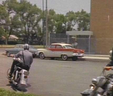 Ford Fairlane