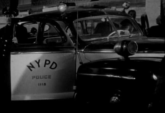 Ford De Luxe