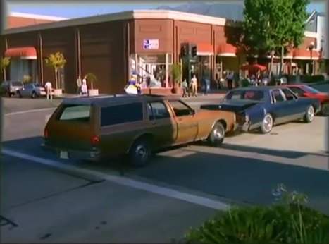 Oldsmobile Custom Cruiser