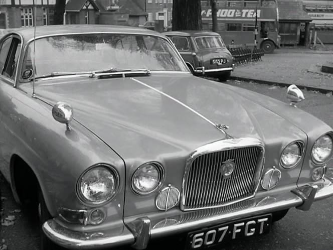 Jaguar Mk.X