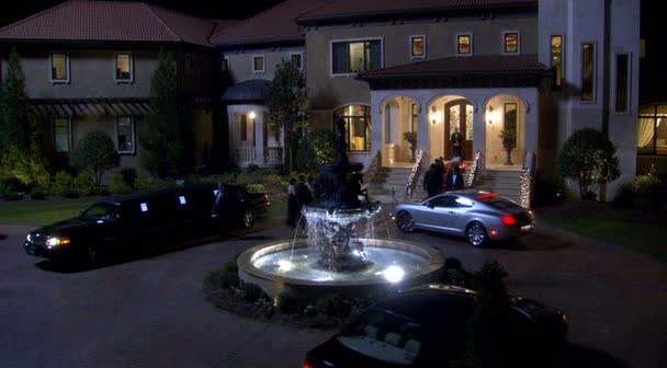 Lincoln Town Car Stretched Limousine