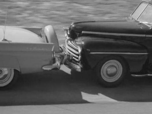 Ford Super De Luxe