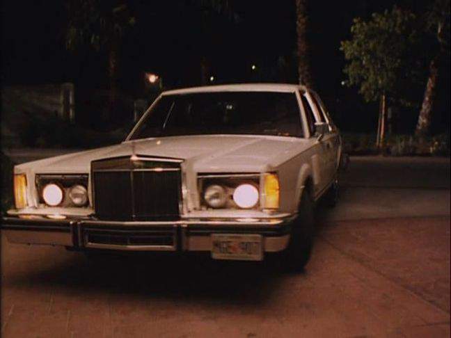 Lincoln Continental Mark VI