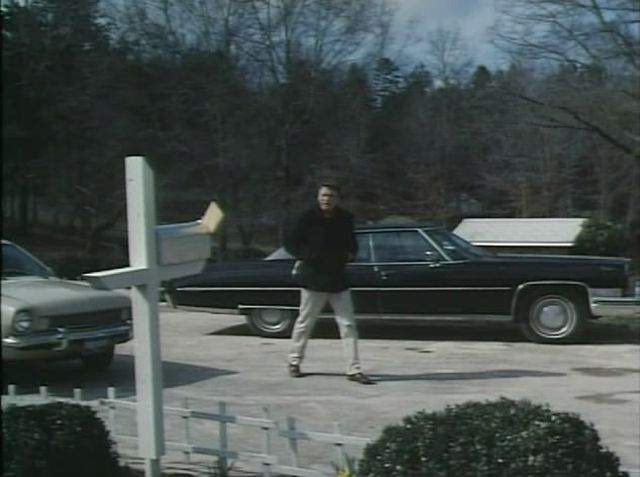 Cadillac Sedan DeVille
