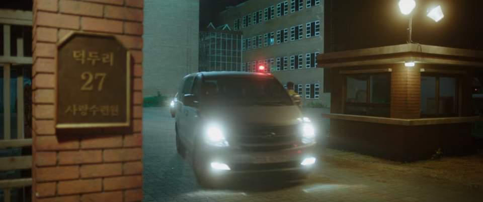 Hyundai Grand Starex