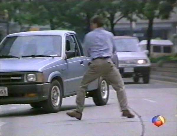 Mazda B-2200
