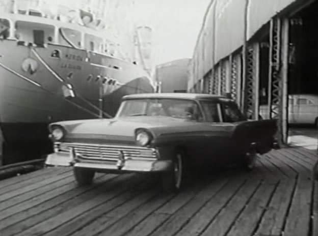 Ford Fairlane 500