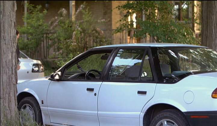 1991 Saturn SL1 in Grindstone Road