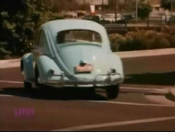 Volkswagen De Luxe Sedan