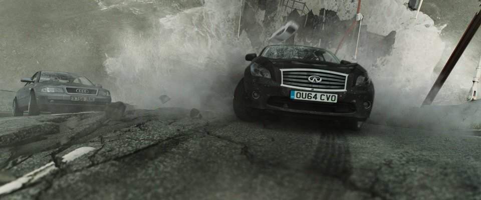 Infiniti Q70 L Hybrid