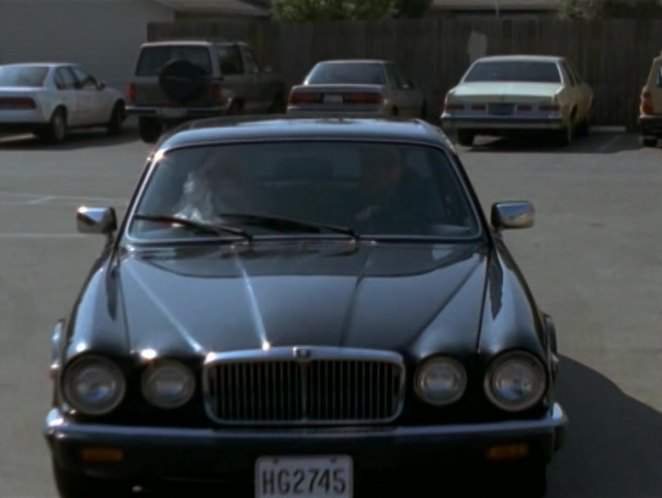 Jaguar XJ6