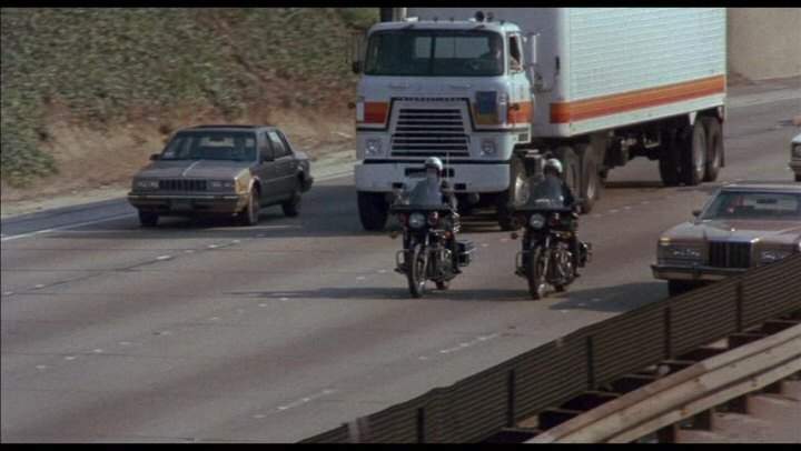 International Harvester Transtar II COF-4070 B