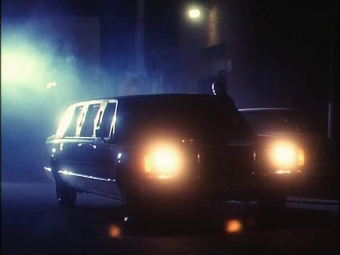 Lincoln Town Car Stretched Limousine