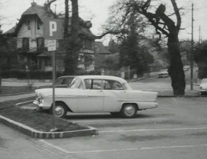 Vauxhall Victor Series 1