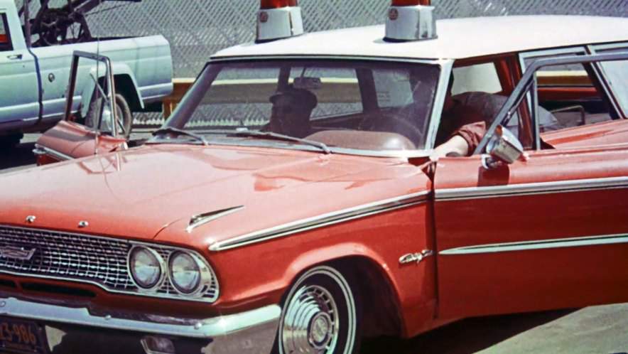 Ford Country Sedan