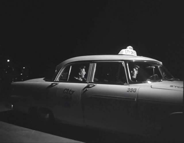 Plymouth Savoy