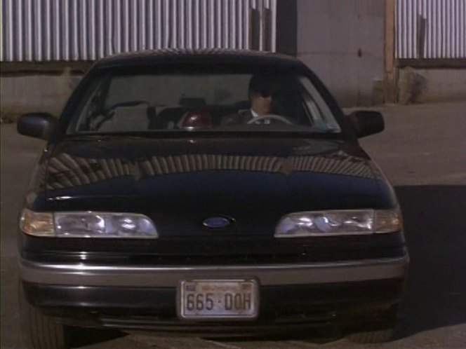 Ford Crown Victoria