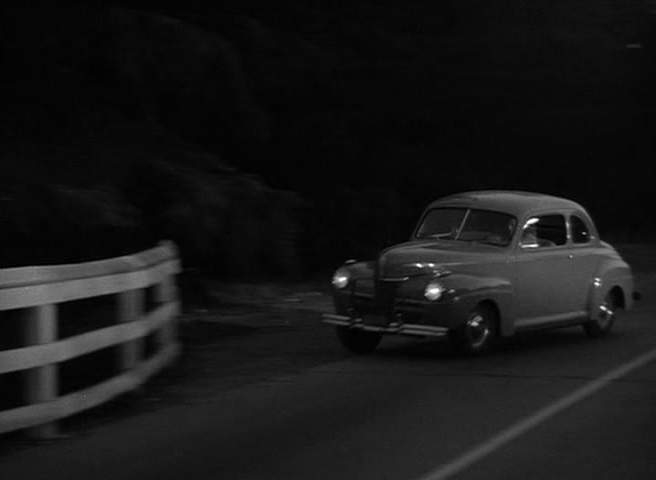 Ford Super De Luxe
