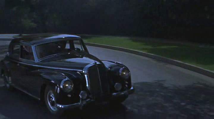 Mercedes-Benz 300 b