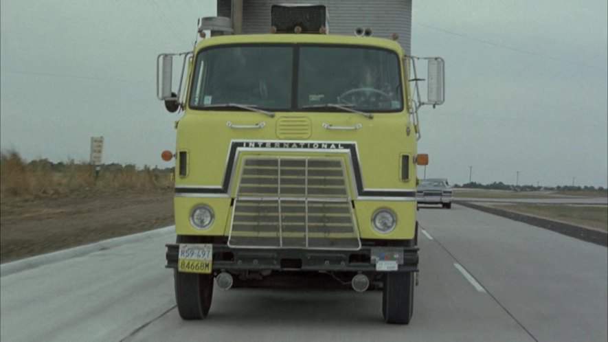 International Harvester Transtar COF-4070 A