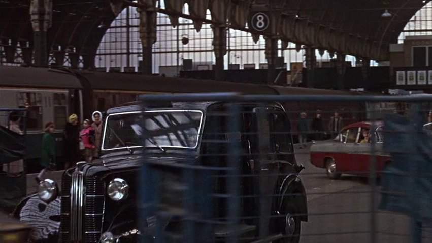 Austin FX3 Taxi