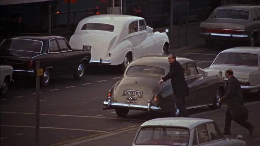 Vauxhall Cresta