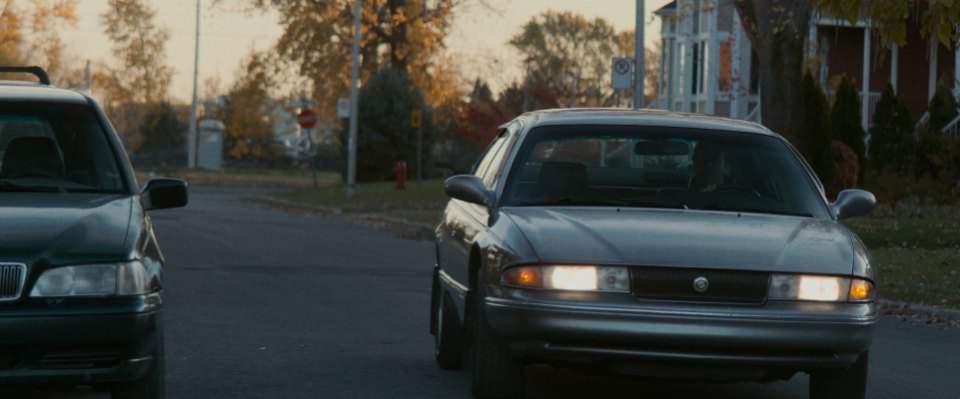 Chrysler LHS