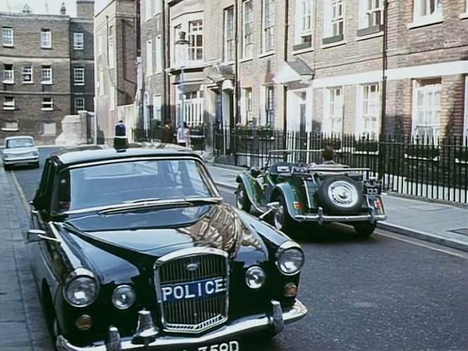 Wolseley 6/110 MkII