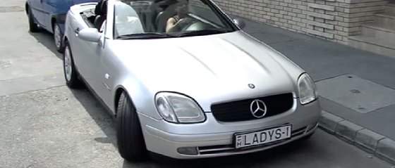 Mercedes-Benz SLK 230