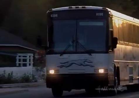 2000 MCI 102 DL3 in Generation Gap