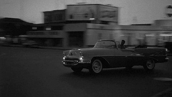 Oldsmobile 98 Starfire