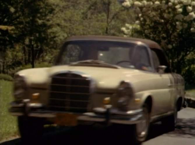 Mercedes-Benz 280 SE Convertible