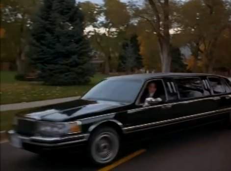 Lincoln Town Car Stretched Limousine