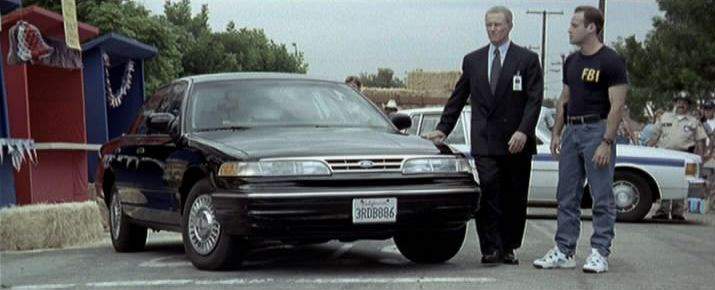 Ford Crown Victoria