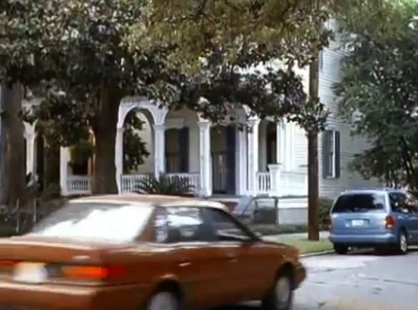 Dodge Caravan