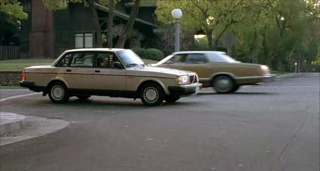 1986 Volvo 240 in Ghost in the Machine