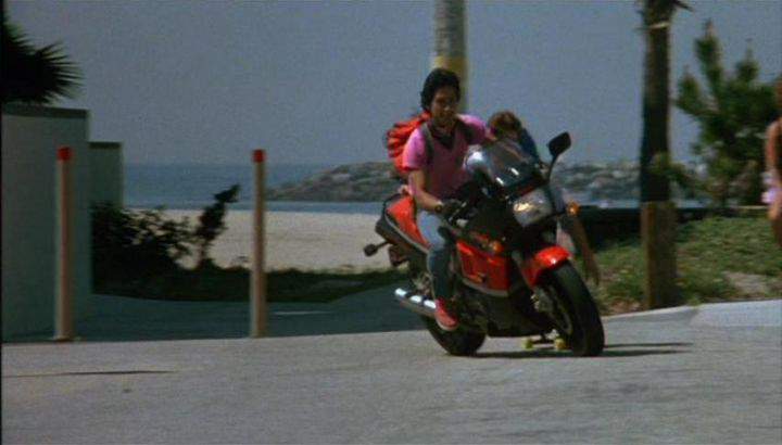 Kawasaki GPz 600 R