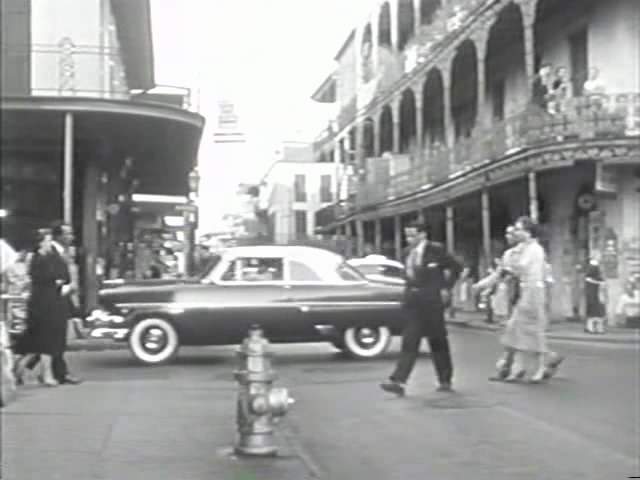 Ford Crestline Victoria
