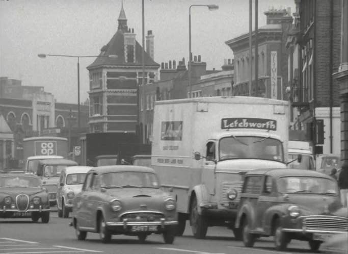 Commer QX MkIV