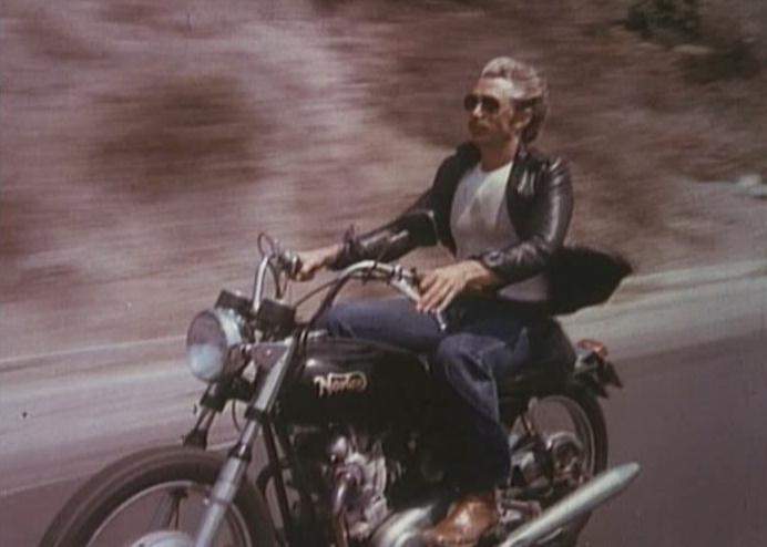 Norton Commando 750 Roadster