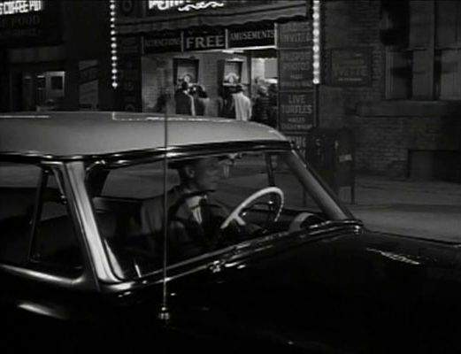 1954 Ford Crestline Victoria in Rogue Cop