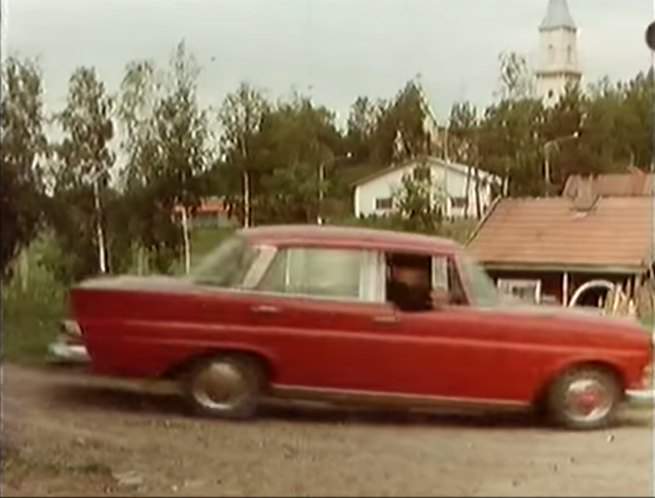 Mercedes-Benz 200