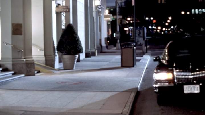 Lincoln Town Car Stretched Limousine