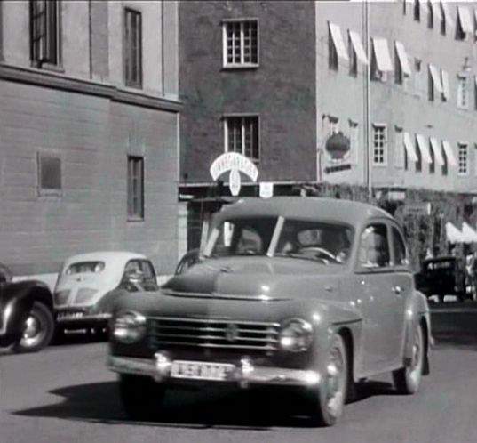 Volvo PV 444